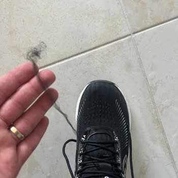 Hummel Mağazasından Aldığım Ayakkabıdaki Yaşadığım Sorun