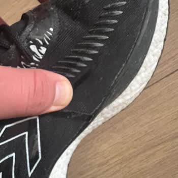 Hummel Mağazasından Aldığım Ayakkabıdaki Yaşadığım Sorun
