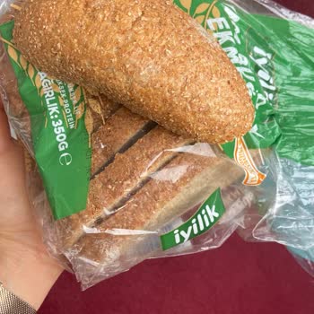 Kuşadası AVM 5mm Migros Küflü Ekmek