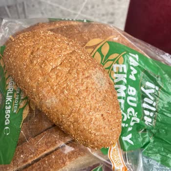 Kuşadası AVM 5mm Migros Küflü Ekmek