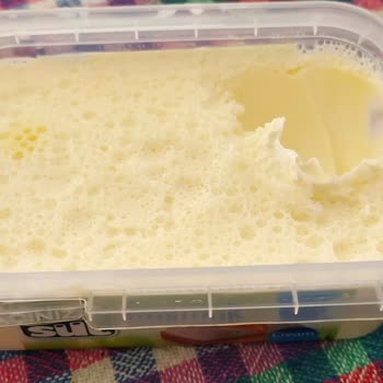 Teksüt İkinci Gün Bozulmaya Başlayan Kaymak
