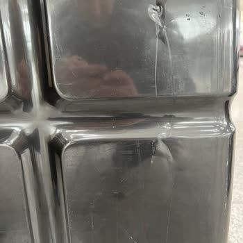 Ajet Kırdığı Valizin Parasını Ödemiyor