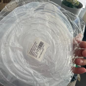 Dolap Ürünlerimi Kaybetti, Üzerine Kargo Ücreti Alıp Paramı Vermedi