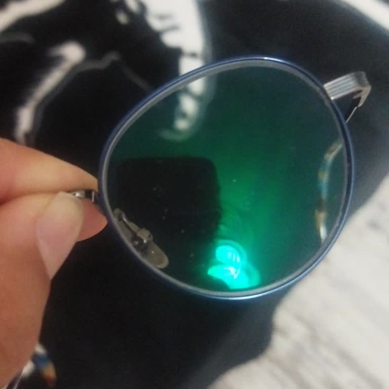 Adellens Optik Gözlük Camı Kalitesizliği