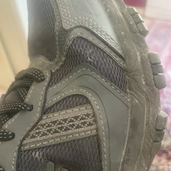 Skechers Ayakkabıda Meydana Gelen Delikler