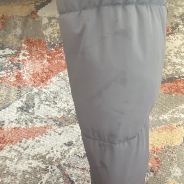 Mavi Montumda Lekeler Oldu