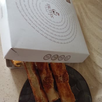 Erciyes Börek Bozuk İnsan Sağlığını Tehdit Eden Ürün Satılıyor