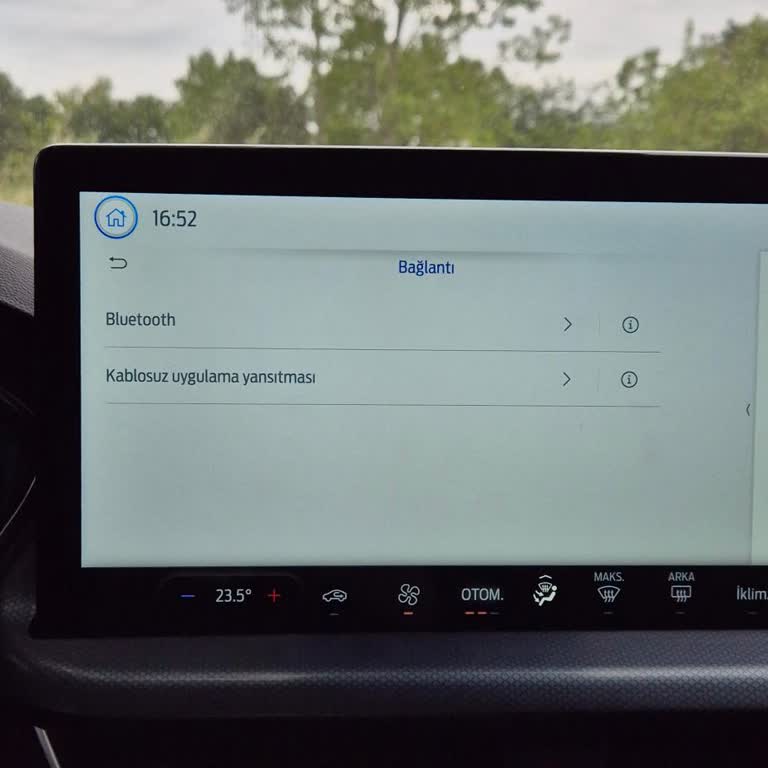 Ford Focus Active X Wi-Fi Ve Güncelleme Sorunu
