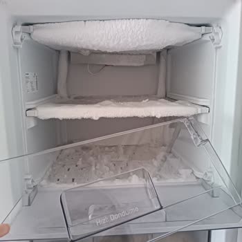 Arçelik Dondurucu Karlanma Yapıyor Ürünleri Bozuyor, Çözüm Bulan Yok