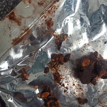 Eti Gıda Canga Dark Çikolatanın İçinden Kurt Çıkması