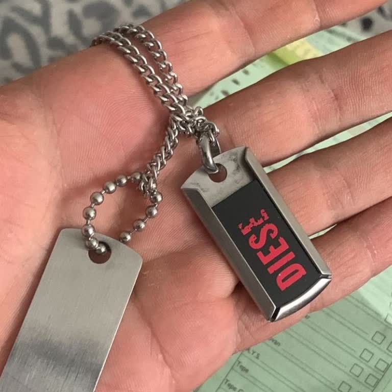 Diesel Giyim Ürünü Garantiye Verdim, Verdiğimden De Kötü Geldi