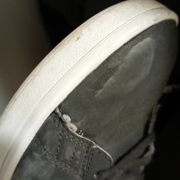 Puma Marka Ayakkabım 1 Yıl Olmadan Dağıldı