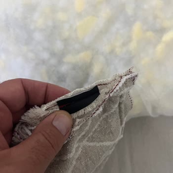 Kelebek Mobilya'dan Yastık Hayal Kırıklığı