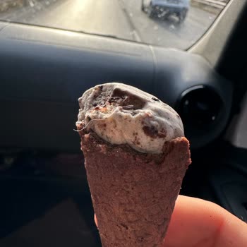 Cornetto Dondurmada Yabancı Madde Çıktı.