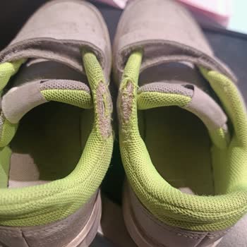 Koray Spor'dan (Adidas) Aldığım Ayakkabı 2 Ay İçinde Yırtıldı.