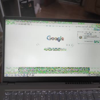 Acer SWİFT Sıfır Ürün Ayıplı