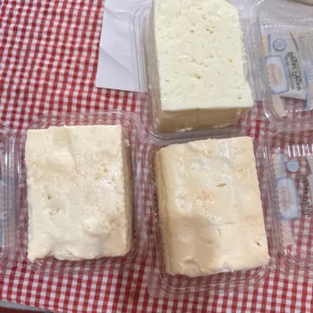 Çağdaş Marketler Bozuk Peynir Şikayeti