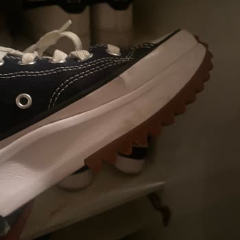 SuperStep Converse Ayakkabı Yırtılma Sorunu