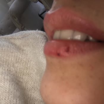 Büşra Karagöz Brows Dudak Renklendirme Hizmetinden Beklenen Sonuç Alınamadı