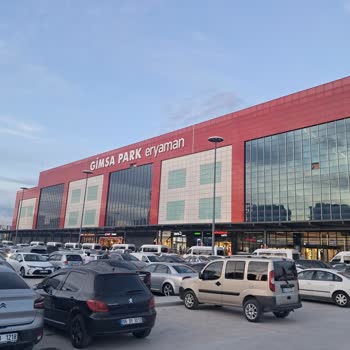 Gimsa Telefon Çekmiyor. Ürünler Kalitesiz. Çalışanlar Eğitimsiz.