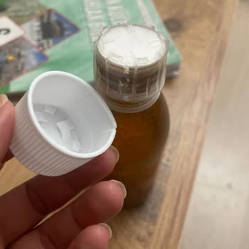 Abdi İbrahim Calpol 6 Plus Ateş Düşürücü İlaç Kapak Sorunu