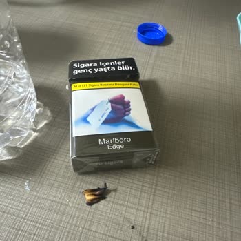 Marlboro Edge Sigara İzmaritlerinden Çıkan Garip Şeyler