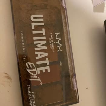 Watsons Kırık Nyx Far Paleti
