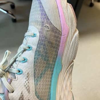 Skechers Kusurlu Üretim Ve Yırtılma