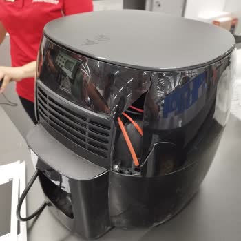 İzmir Optimum Media Markt Philips Airfry Kırdılar