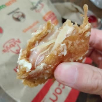 Popeyes Kokmuş Ve Çiğ Tavuk