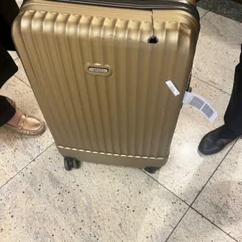 Pegasus Kırılan Valizleri Telafi Etmiyor! Mağdur Ediyor!