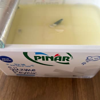 Pınar Et ve Süt Marketten Alınan Süzme Peynirde Küf Sorunu