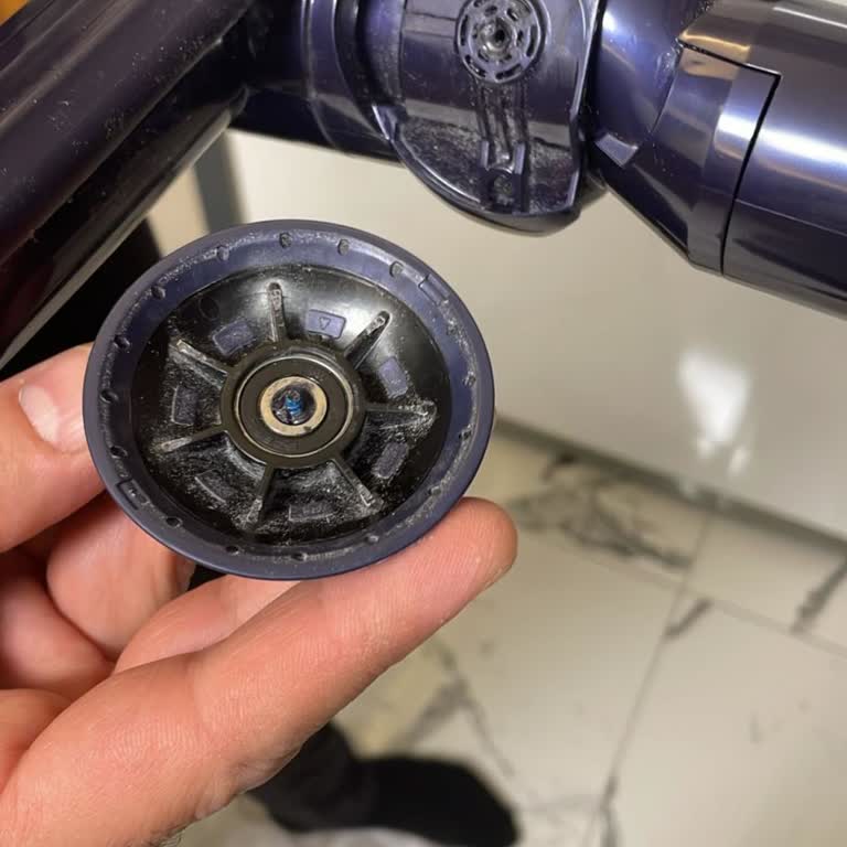 Dyson Asla Ürünün Arkasında Durmuyor