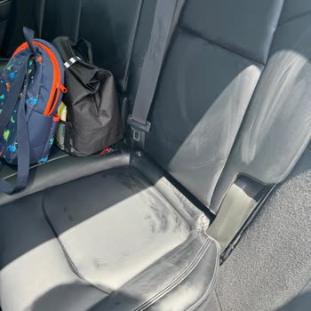 Meguiars Aracımın Döşemesini Kirli Ve Yağlı Teslim Ettiler