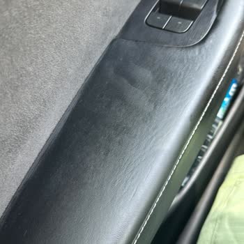 Meguiars Aracımın Döşemesini Kirli Ve Yağlı Teslim Ettiler