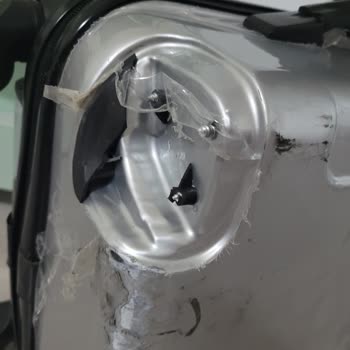 Ajet Hasarlı Bagaj Şikayeti