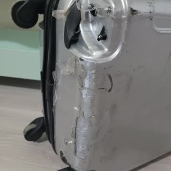 Ajet Hasarlı Bagaj Şikayeti