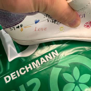 Deichmann Hatalı Spor Ayakkabı İade Almıyor.