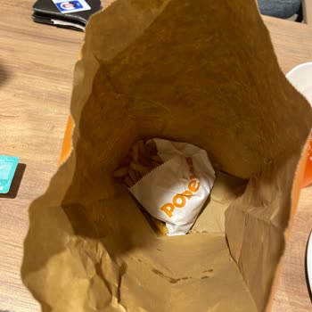 Popeyes Farklı Ve Az Bir Menü Geldi