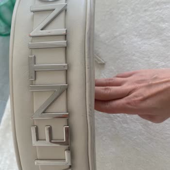 Boyner Valentino Çanta Renk Atıyor Tamirat İstiyorum