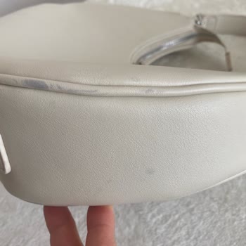 Boyner Valentino Çanta Renk Atıyor Tamirat İstiyorum