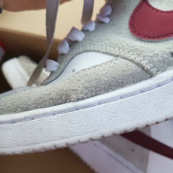 Deichmann Nike Spor Ayakkabı Yırtılma