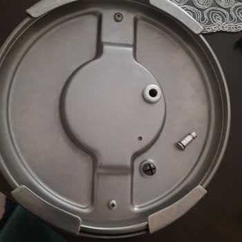 Karaca Züccaciye Space Düdüklü Tencere Kapağı!