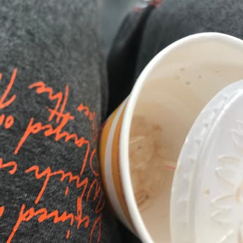 McDonald's İçecekten Sinek Çıktı
