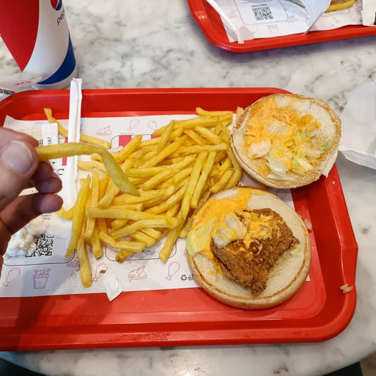 KFC 👎 Çok Kötü Bir Deneyim!