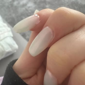 Watsons Beauty Studio Yapılan Tırnak Kopması