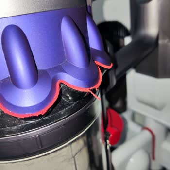 Dyson GET 5 Detect Dökülüyor