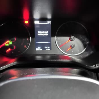 Renault Clio 5 Akü Şarj Olmuyor