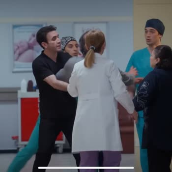 Show TV Dizi Eleştirisi: Sağlık Personeline Şiddetin Yansıtılması