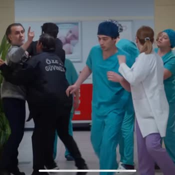 Show TV Dizi Eleştirisi: Sağlık Personeline Şiddetin Yansıtılması